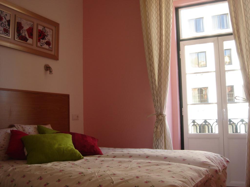 Baixa Guesthouse Lisboa Værelse billede